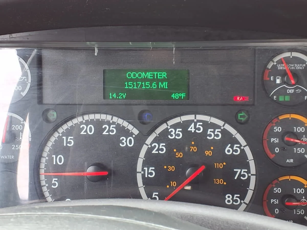 2018 Freightliner M2 106 - image 11