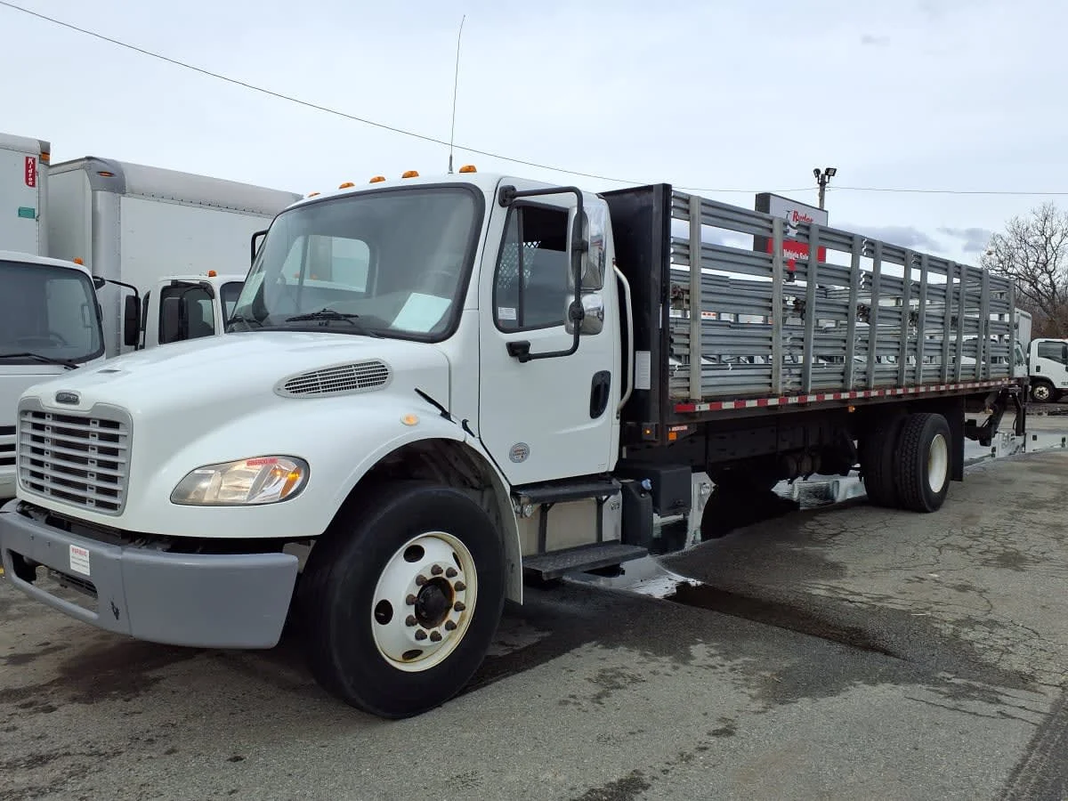 2018 Freightliner M2 106 in Salisbury, MA