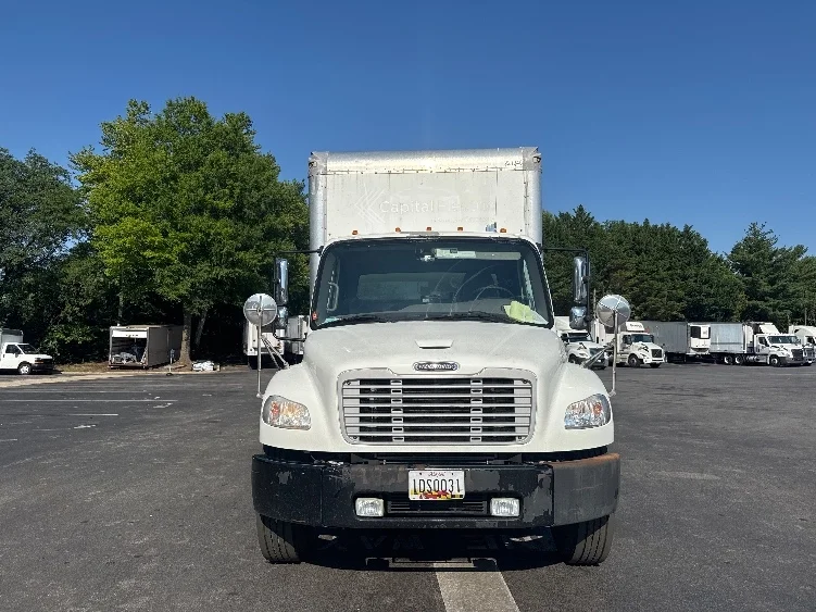 2019 Freightliner eM2 in Capitol Heights, MD — photo 2