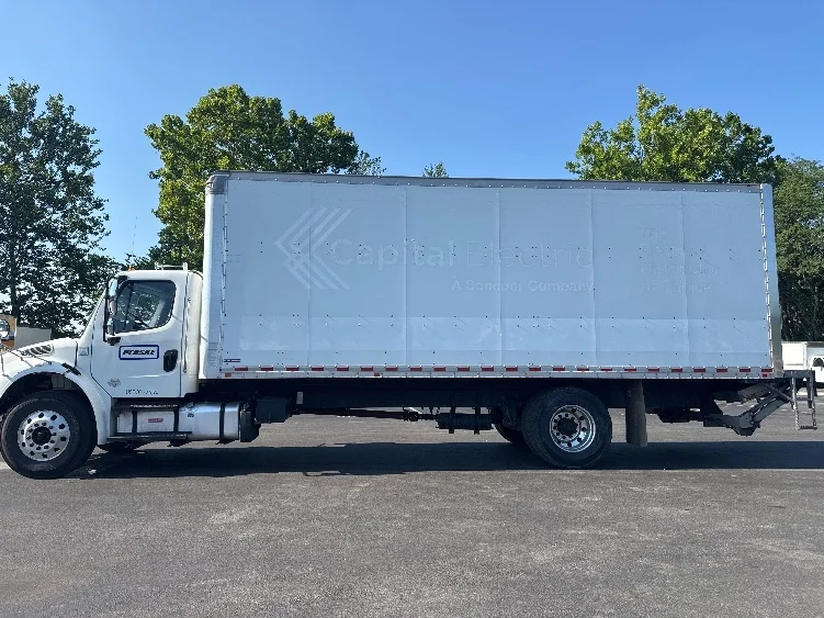2019 Freightliner eM2 in Capitol Heights, MD — photo 4