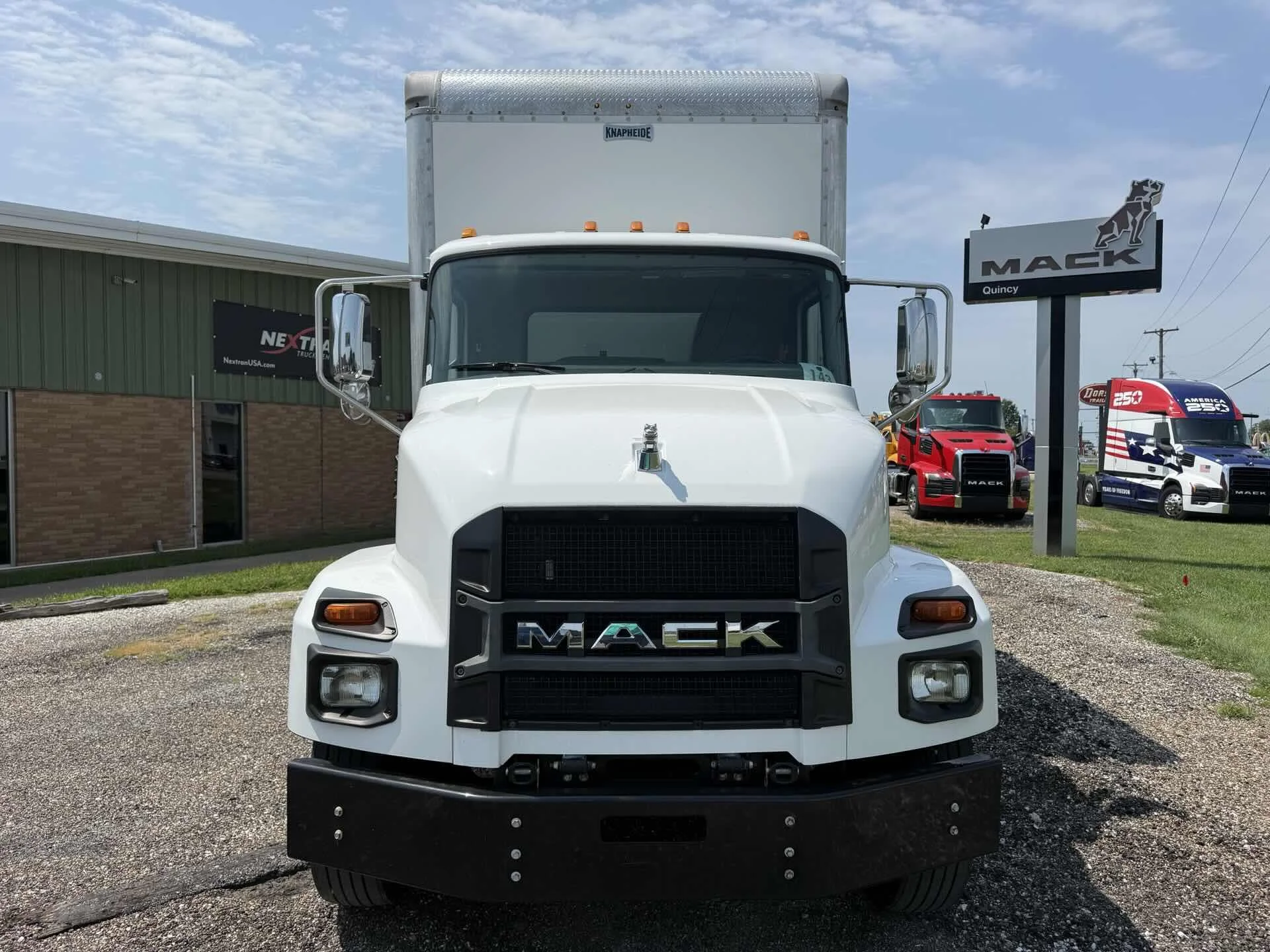 2021 Mack MD in Quincy, IL — photo 9