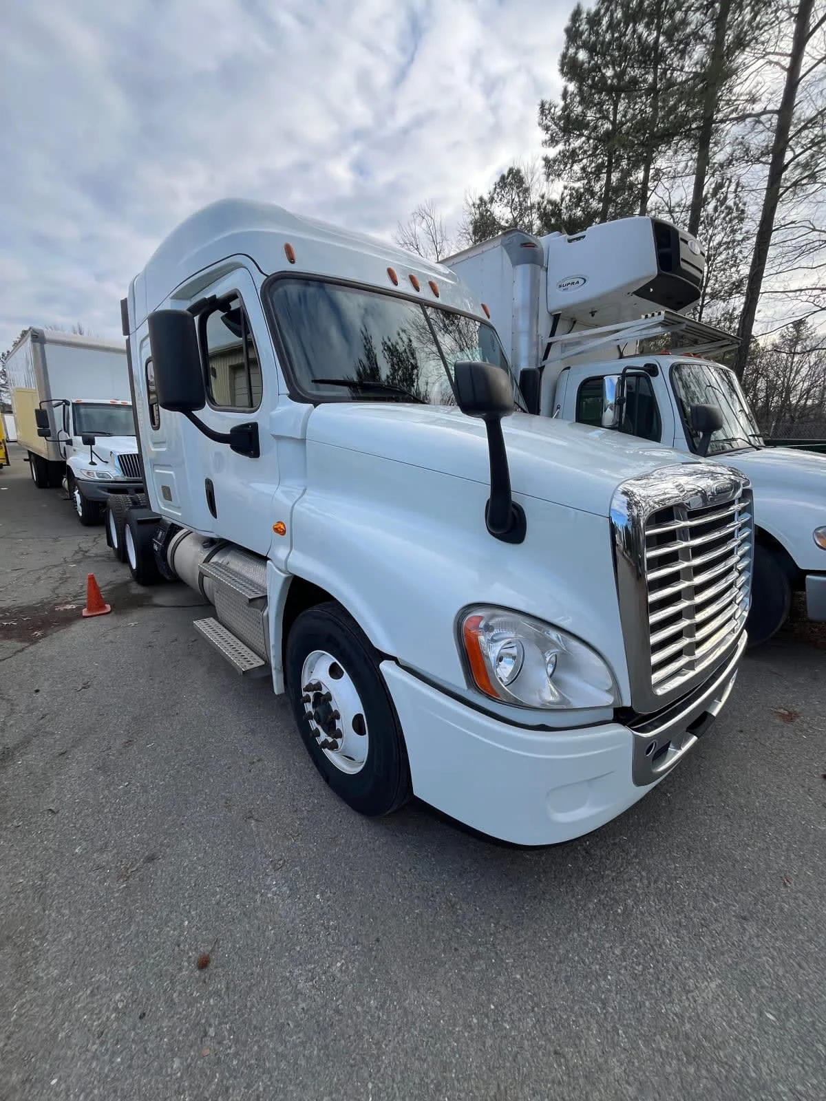 2020 Freightliner Cascadia in Ashland, VA — photo 3