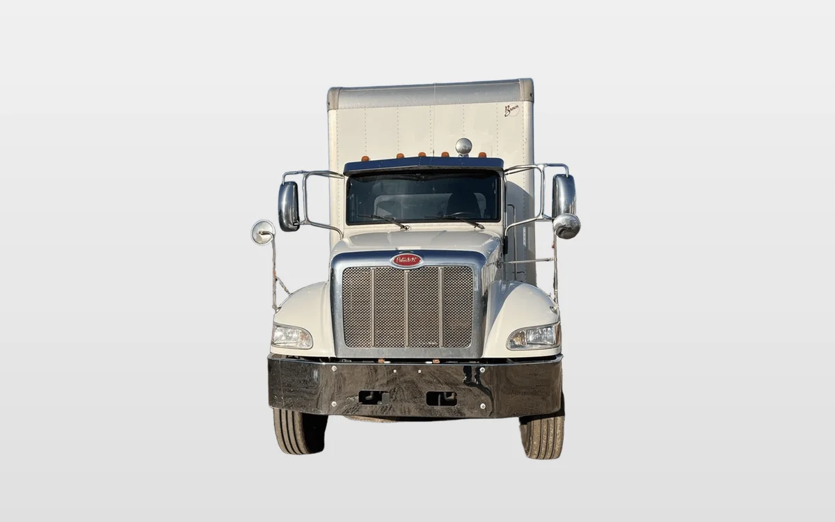 2019 Peterbilt 337 - image 1