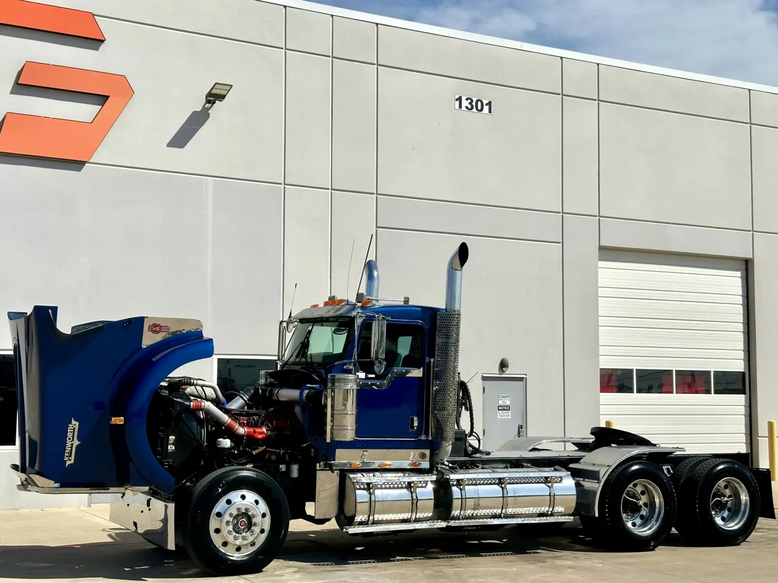 2009 Kenworth W900 in Hutchins, TX — photo 10