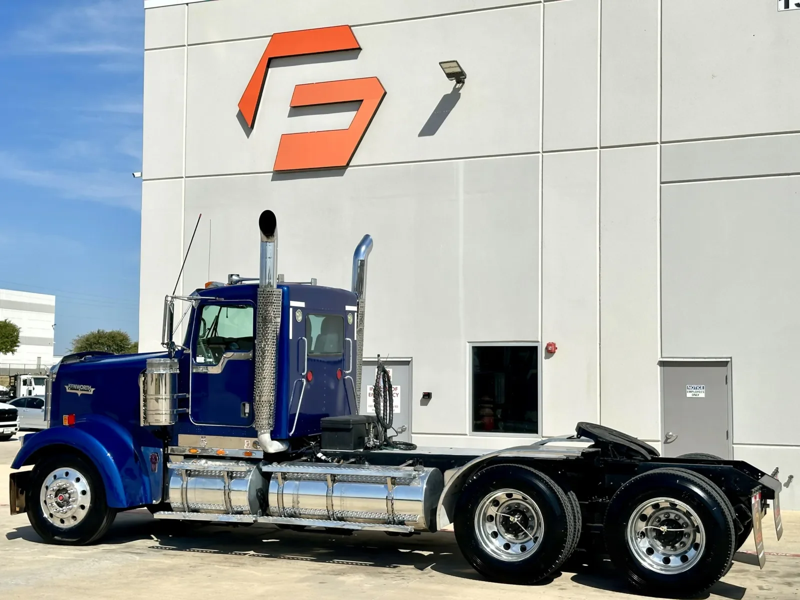 2009 Kenworth W900 in Hutchins, TX — photo 6