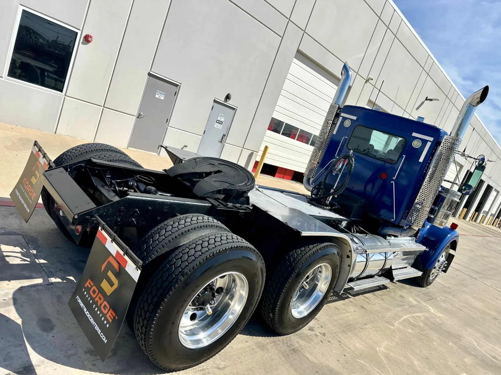 2009 Kenworth W900 in Hutchins, TX — photo 11