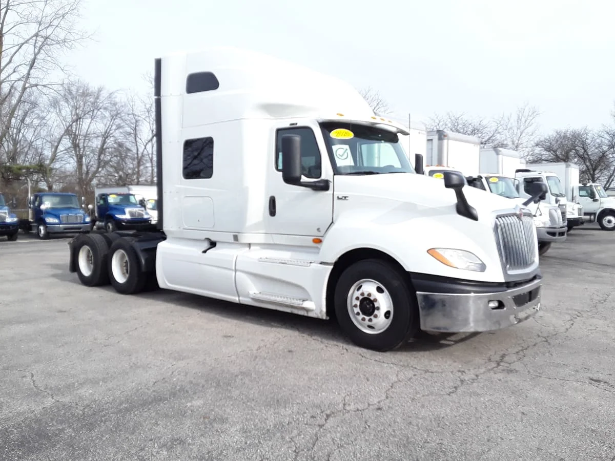 2020 International LT in Hilliard, OH — photo 3