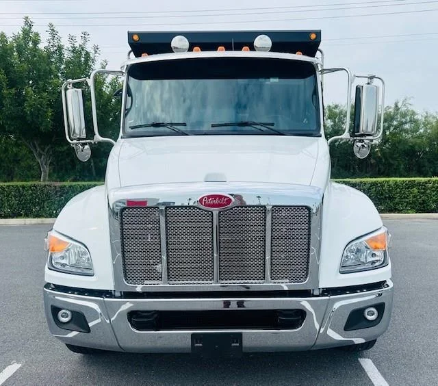 2025 Peterbilt 536 in Brownsville, TX — photo 3