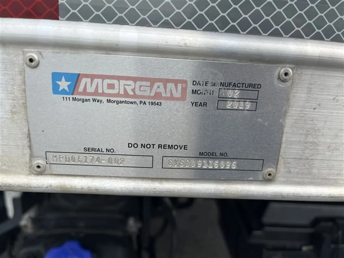 2019 Isuzu NPR - image 9