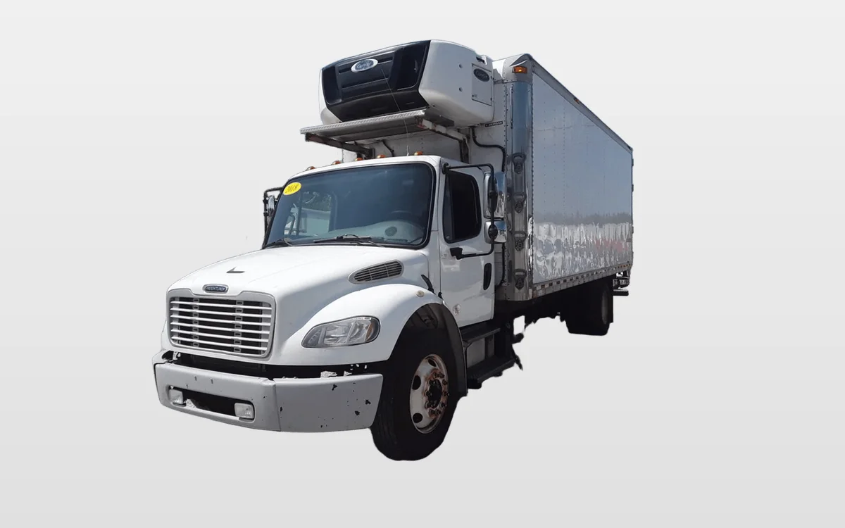 2018 Freightliner M2 106 - image 1
