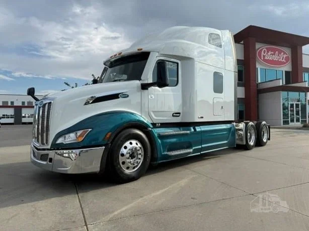 2024 Peterbilt 579