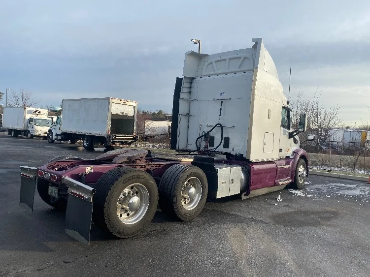 2020 Peterbilt 579 in Jessup, MD — photo 7