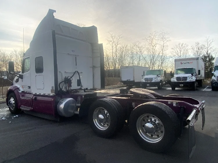 2020 Peterbilt 579 in Jessup, MD — photo 5