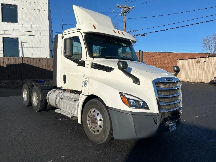 2020 Freightliner Cascadia in Braintree, MA