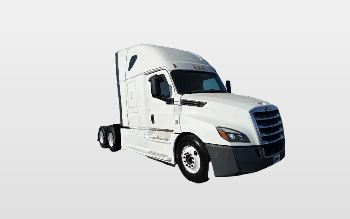 2020 Freightliner Cascadia - image 1