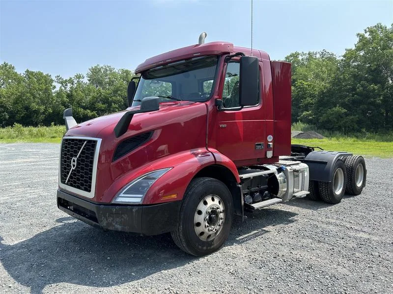 2019 Volvo VNR 660