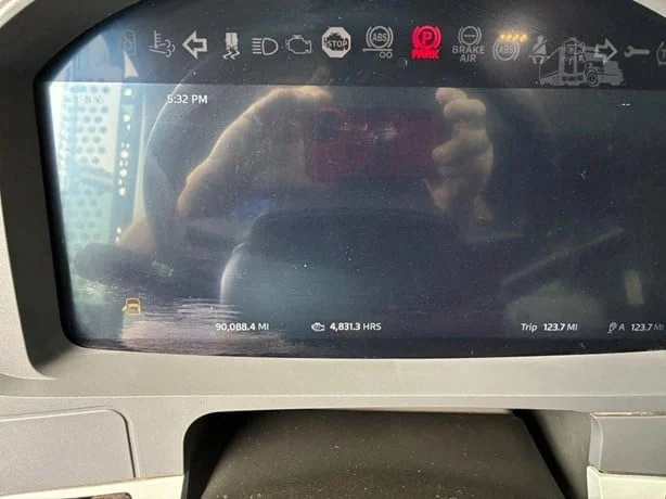 2024 Kenworth T880 in Portland, OR — photo 35