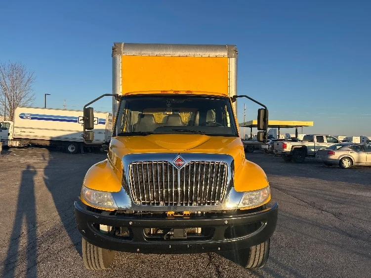 2021 International MV in Davenport, IA — photo 2
