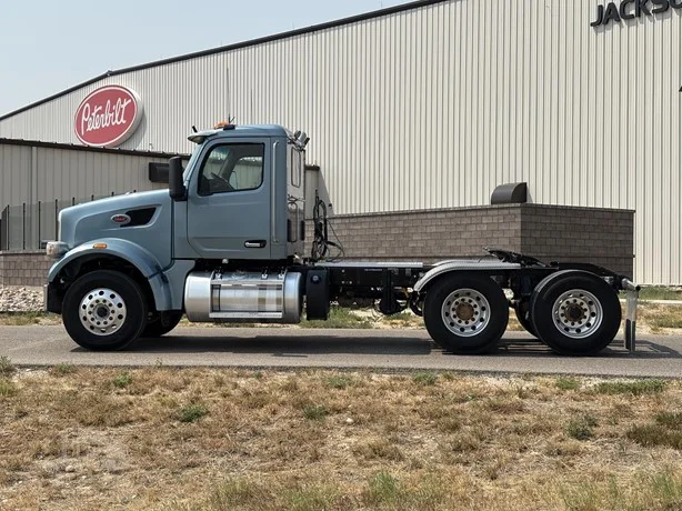 2023 Peterbilt 567 in Casper, WY — photo 8