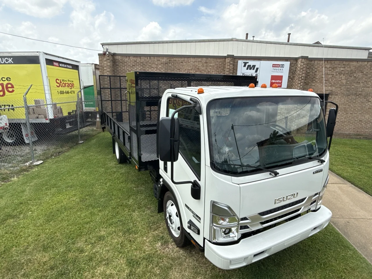 2026 Isuzu NPR in Norfolk, VA — photo 12