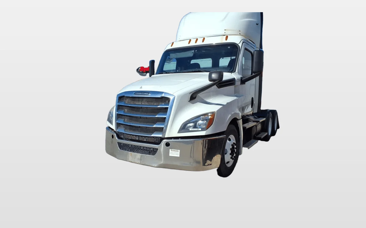 2019 Freightliner - image 1