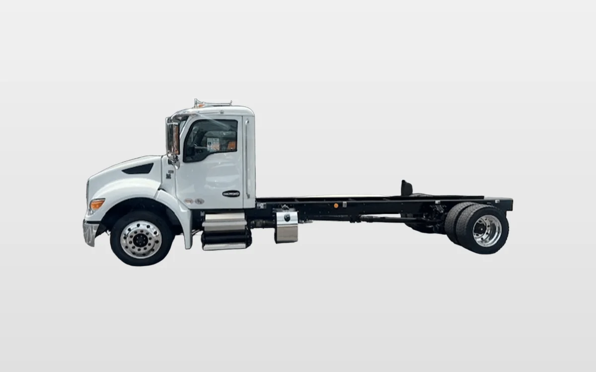2025 Kenworth - image 1