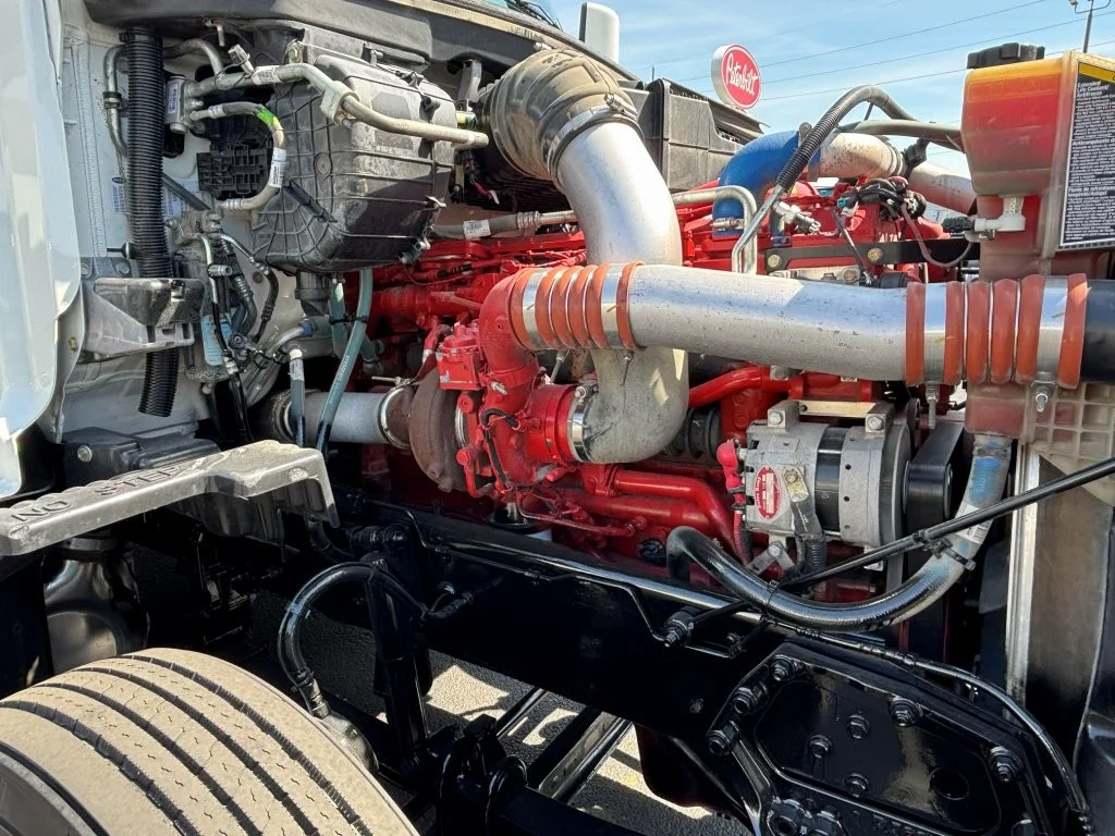 2021 Peterbilt 579 - image 9