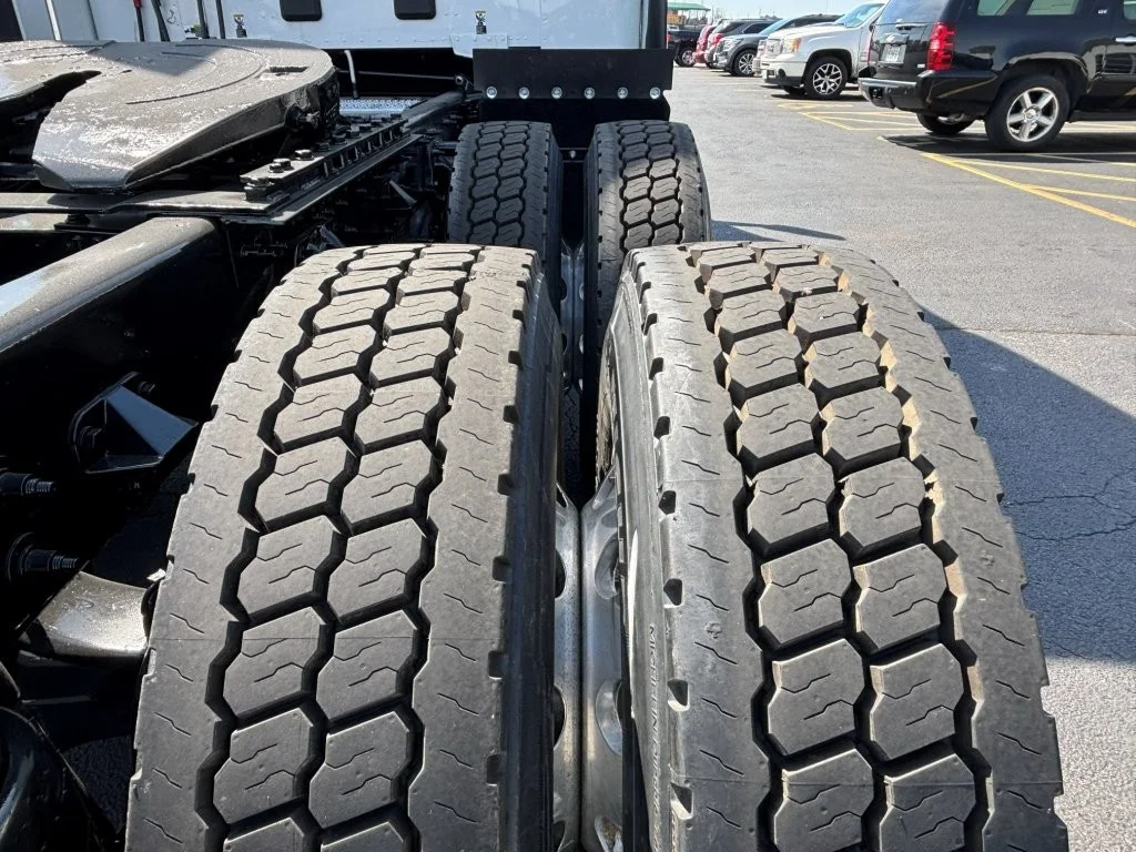 2021 Peterbilt 579 - image 6