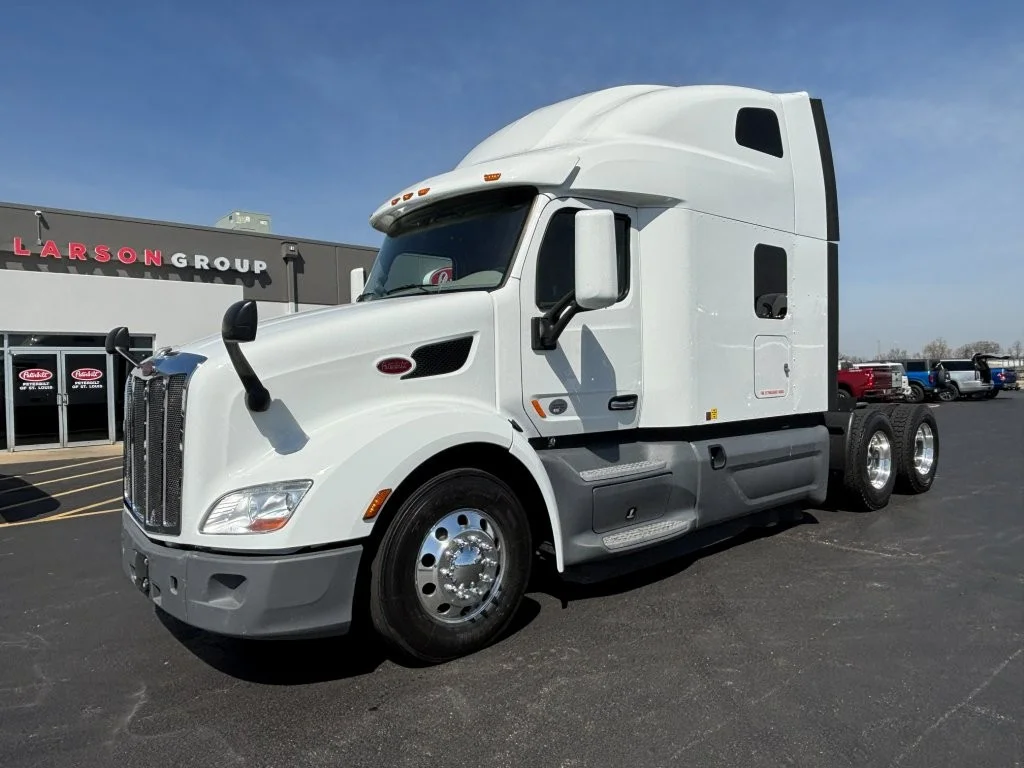 2021 Peterbilt 579 in Springfield, MO