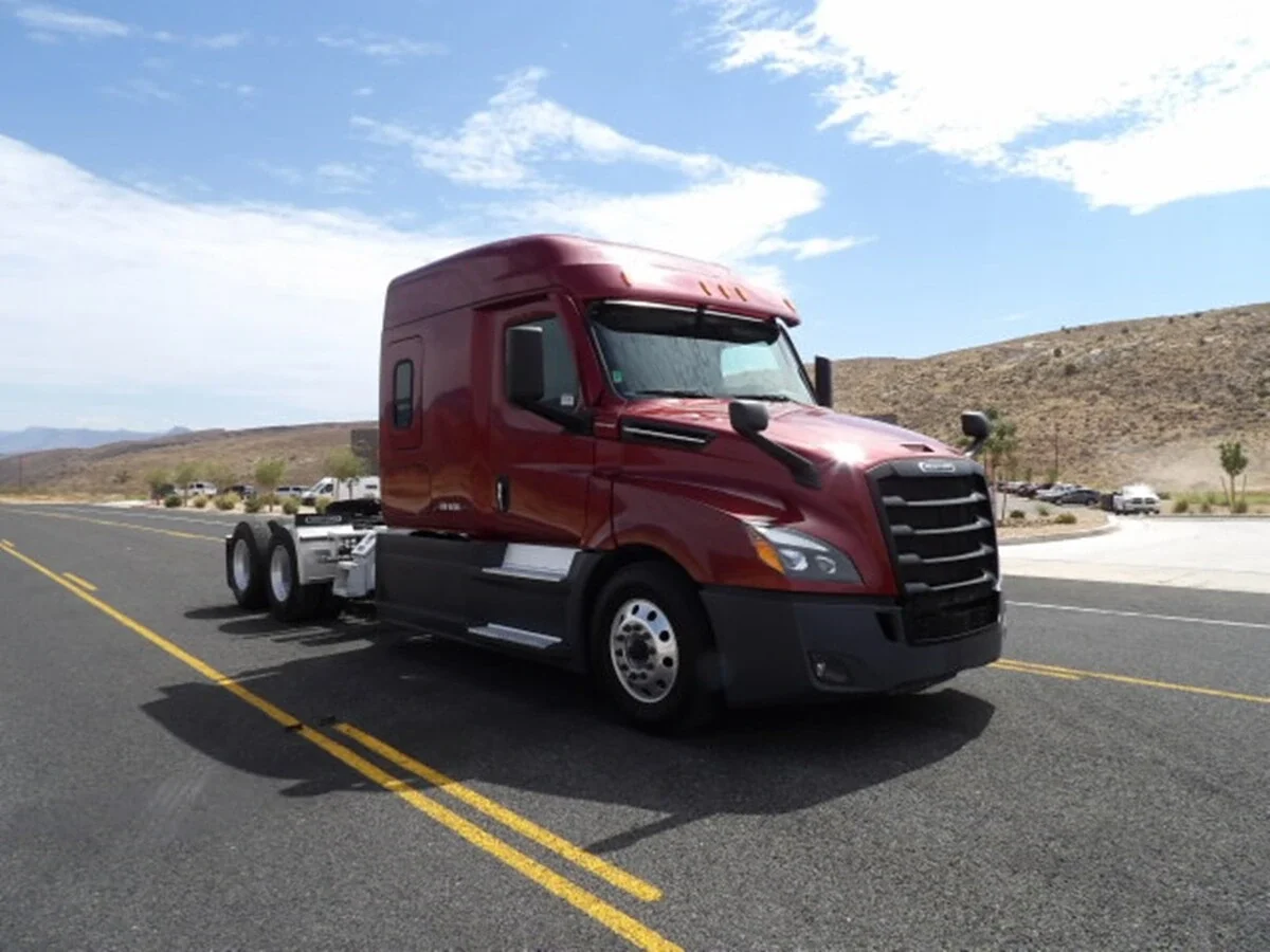 2022 Freightliner Cascadia — photo 5
