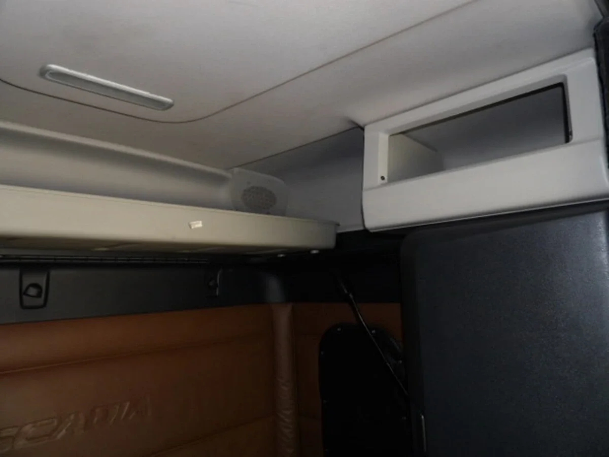 2022 Freightliner Cascadia — photo 16