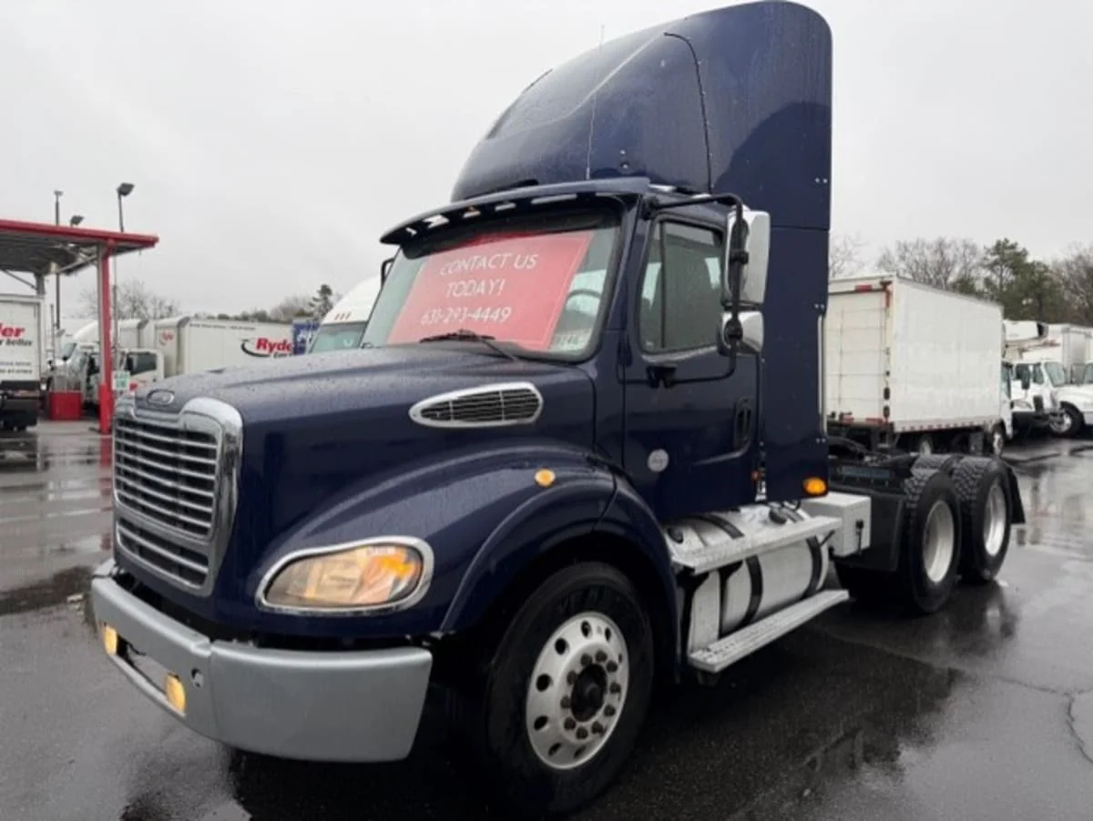 2019 Freightliner M2 112 - image 3