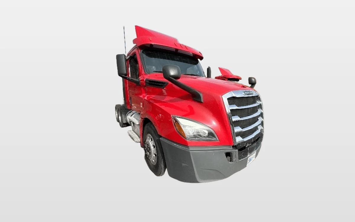 2019 Freightliner - image 1