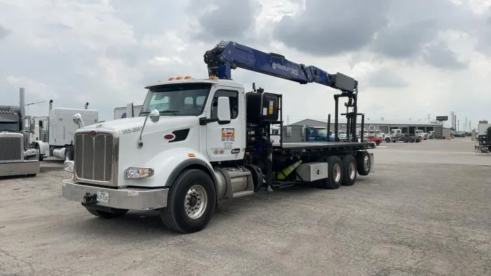 2025 Peterbilt 567 in Houston, TX — photo 2
