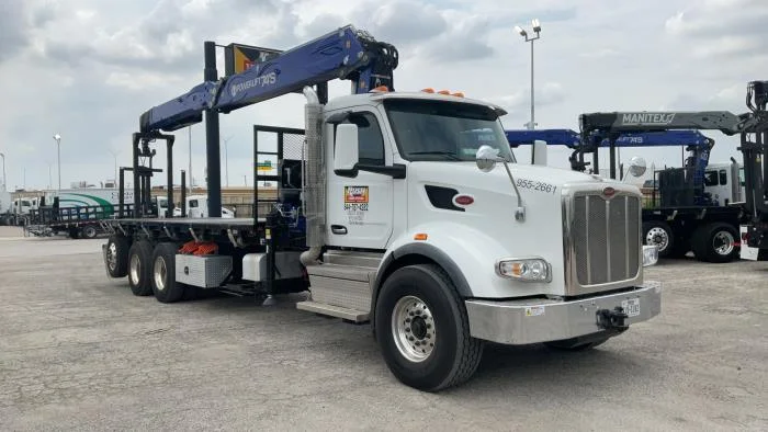 2025 Peterbilt 567 in Houston, TX — photo 4