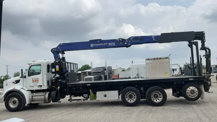 2025 Peterbilt 567 in Houston, TX — photo 9