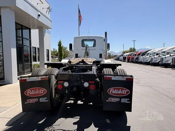 2021 Peterbilt 567 in Salt Lake City, UT — photo 5