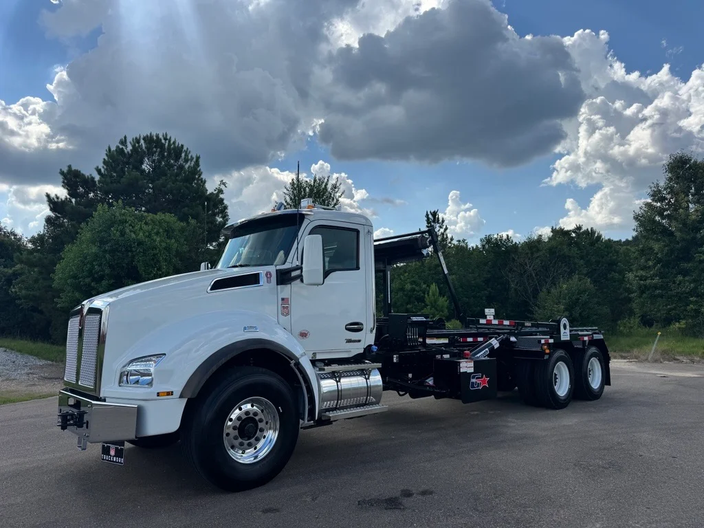 2027 Kenworth in Birmingham, AL — photo 4