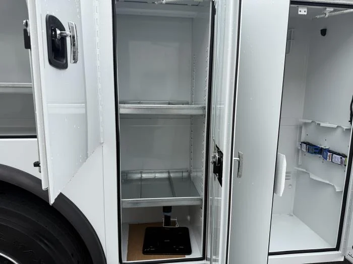 2026 Ford F-750 — photo 22