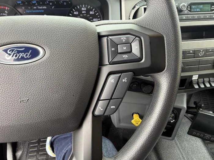 2026 Ford F-750 — photo 43