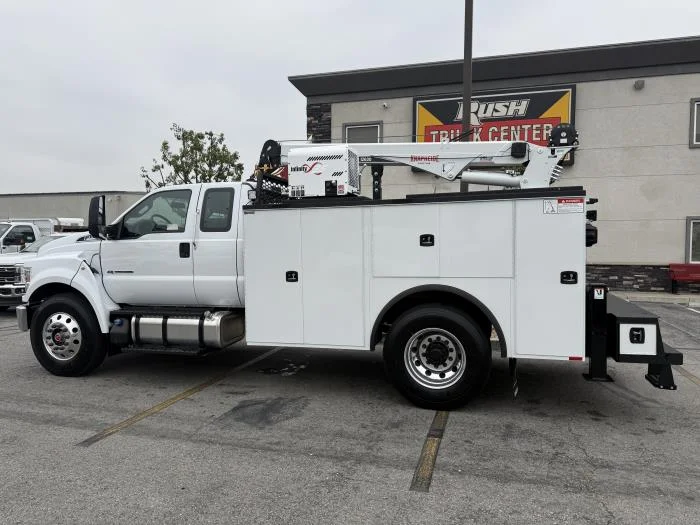 2026 Ford F-750 — photo 3