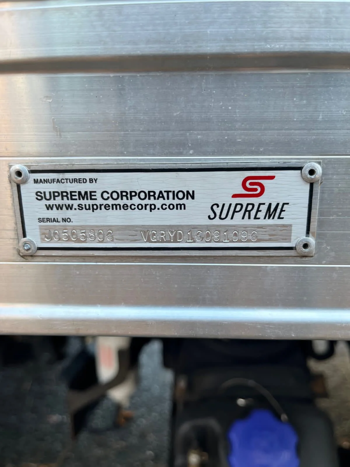 2019 Isuzu NPR - image 11