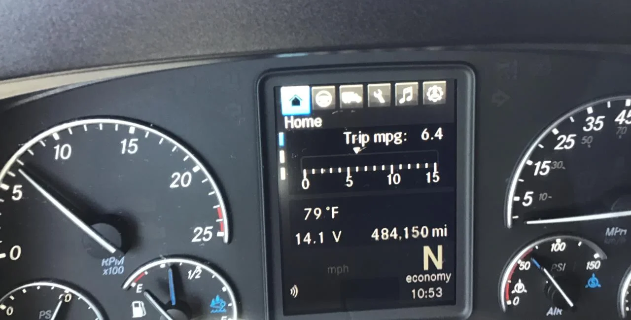 2022 Freightliner Cascadia in Spokane, WA — photo 5
