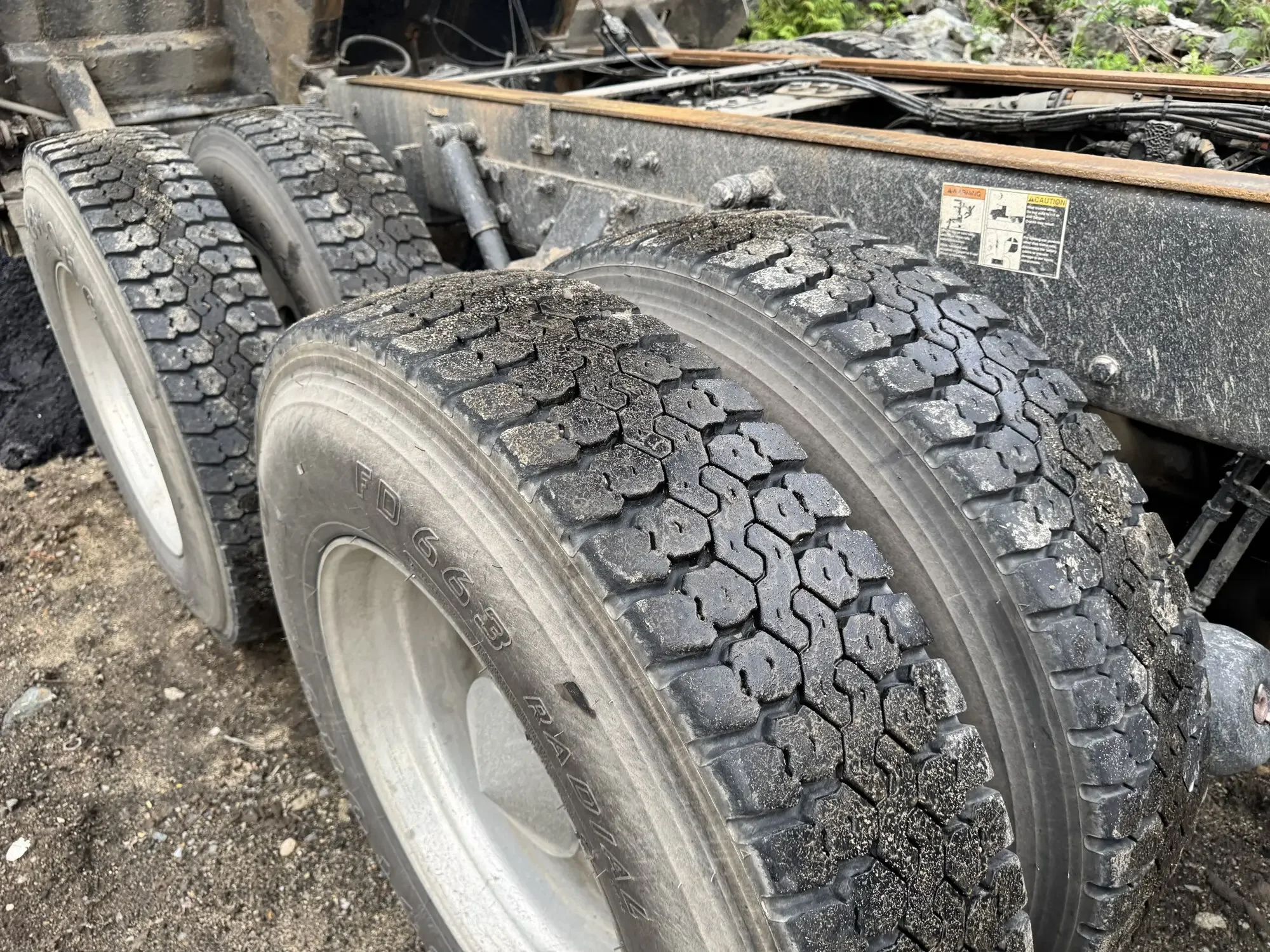 2019 Kenworth T800 - image 24