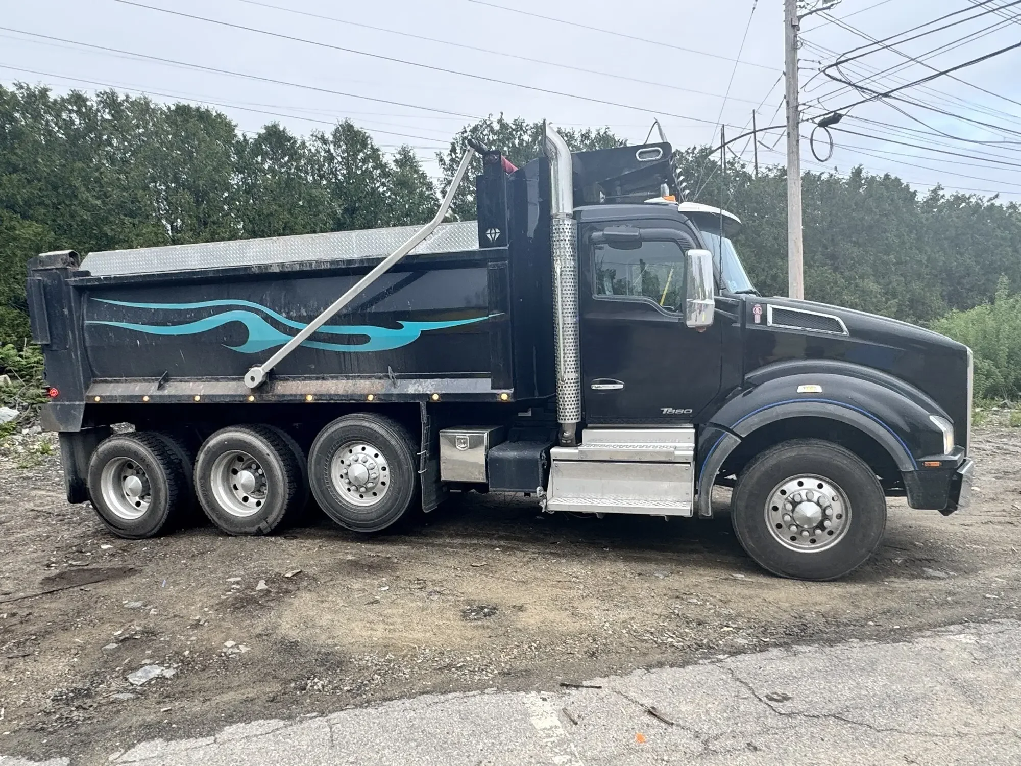 2019 Kenworth T800 - image 6