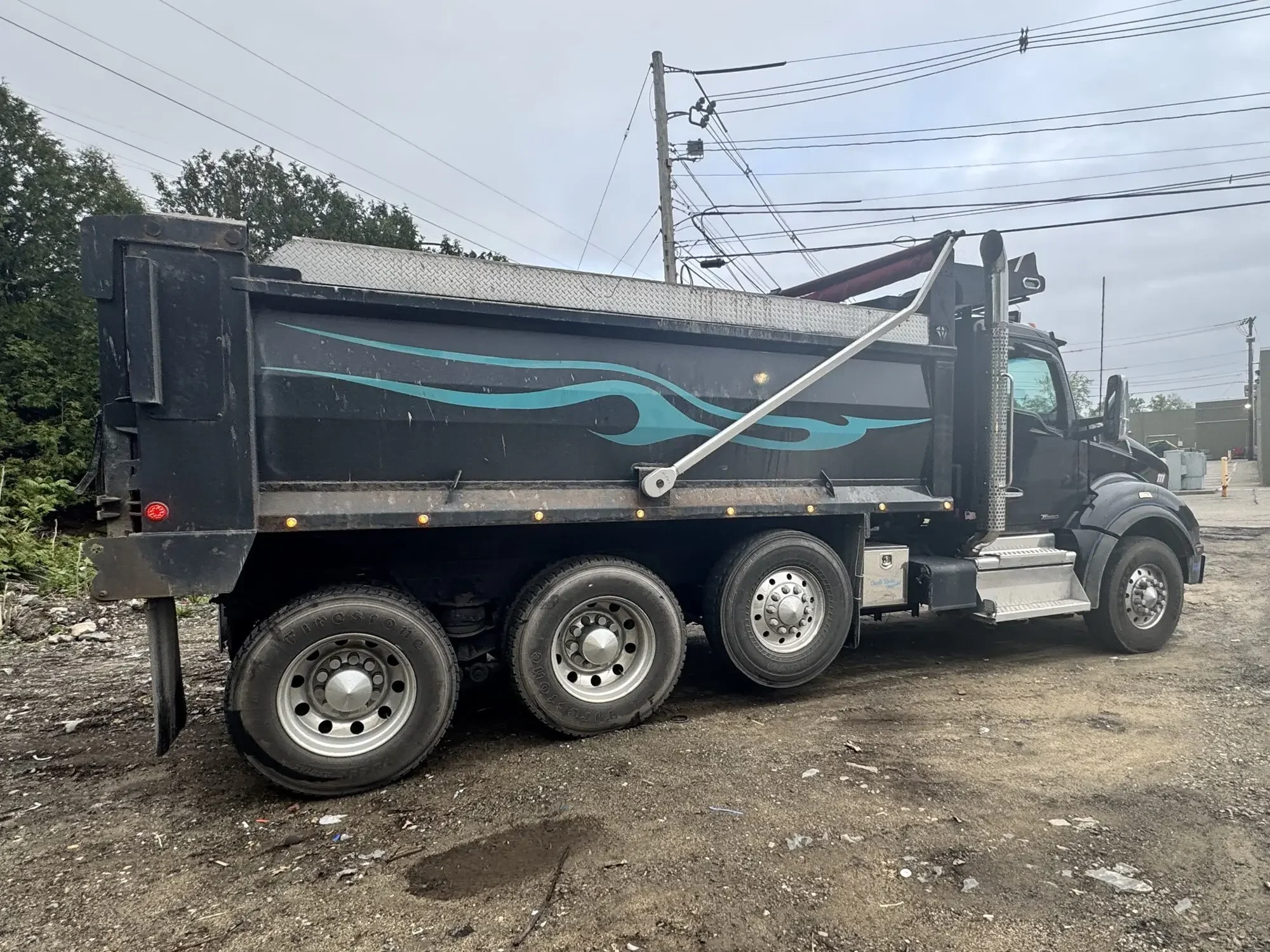 2019 Kenworth T800 - image 5