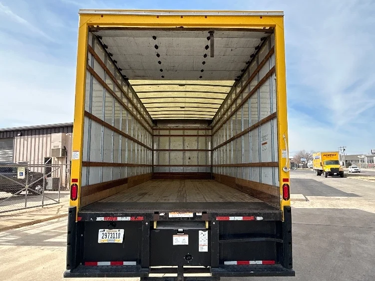 2021 International MV in Dallas, TX — photo 8