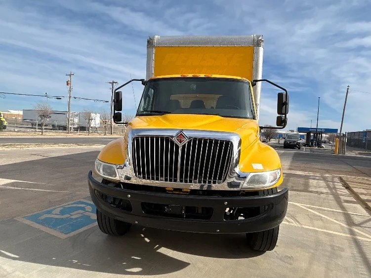 2021 International MV in Dallas, TX — photo 2