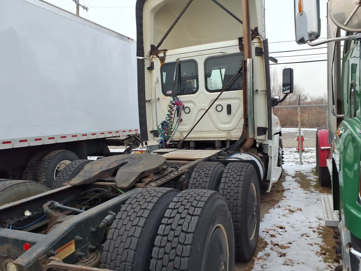 2019 Freightliner Cascadia in Warwick, RI — photo 4