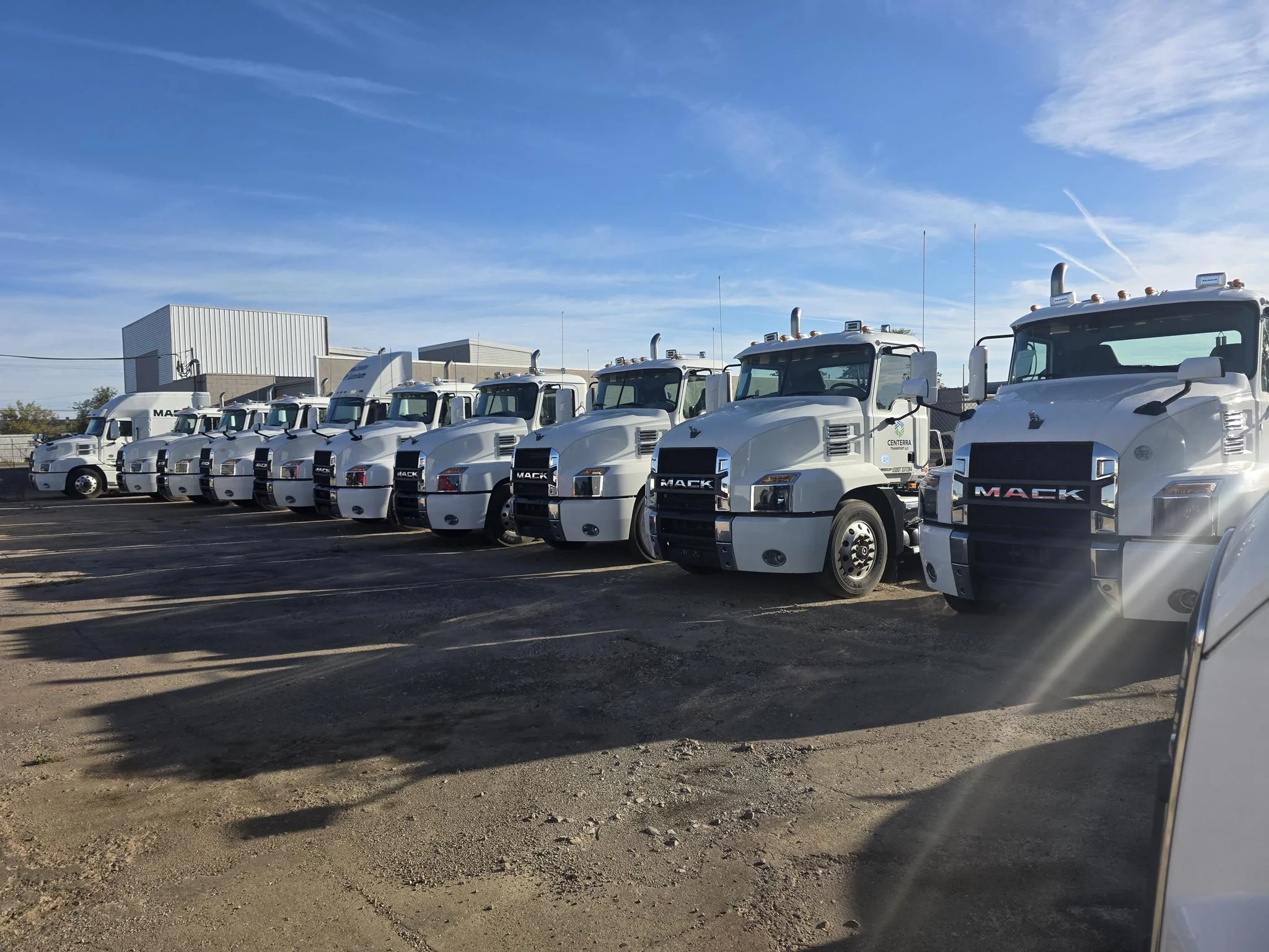 2020 Mack — photo 2